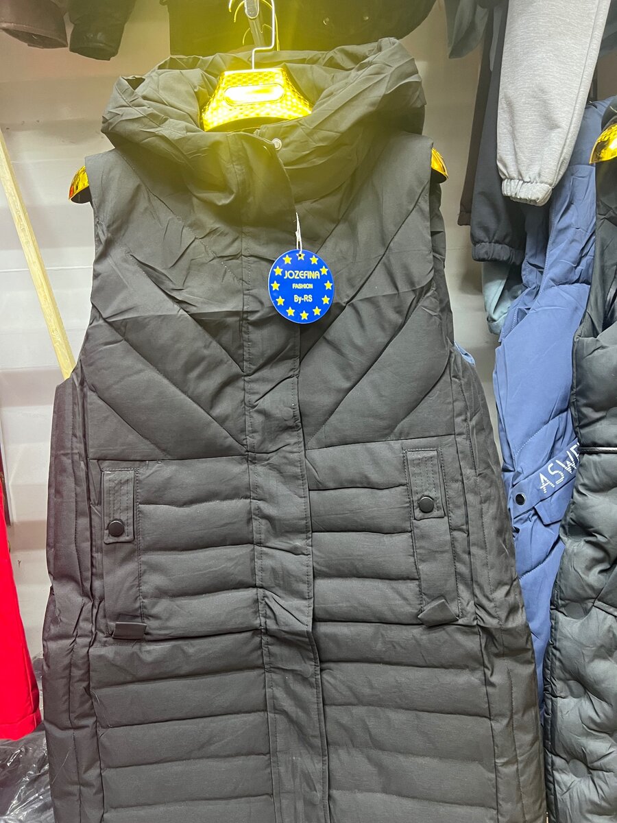 Безрукавки из Китая