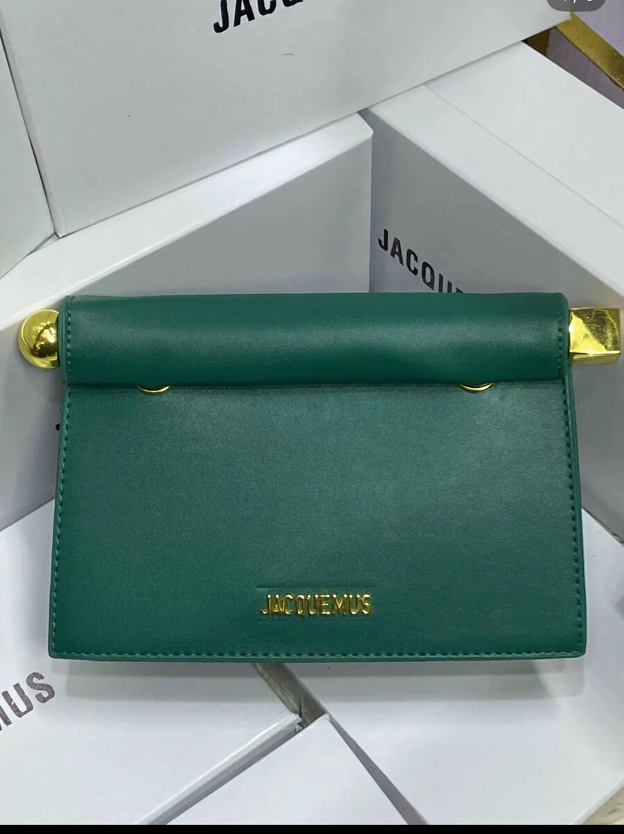 Sac 2 en 1 Jacquemus élégant