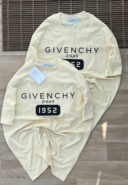 Ensemble T-shirts Givenchy