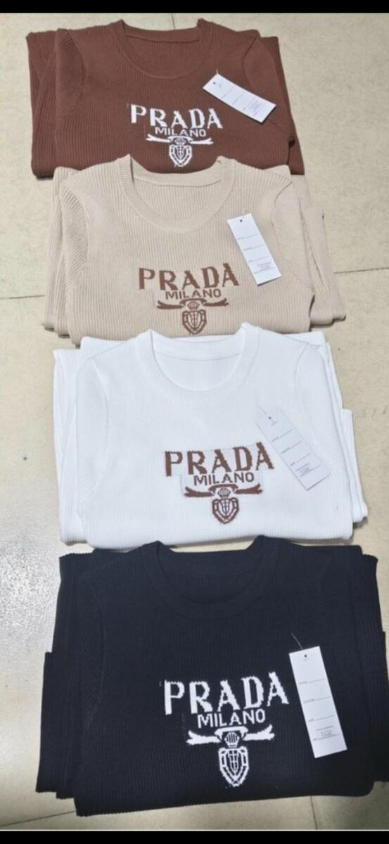 T-shirt motif logo chic