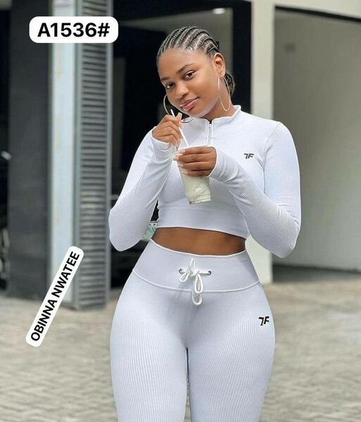 Ensemble de sport femme blanc