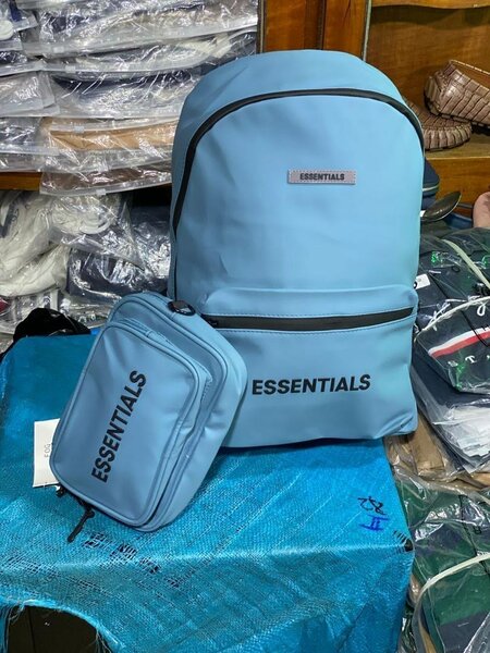 Sac à dos Essentials Bleu