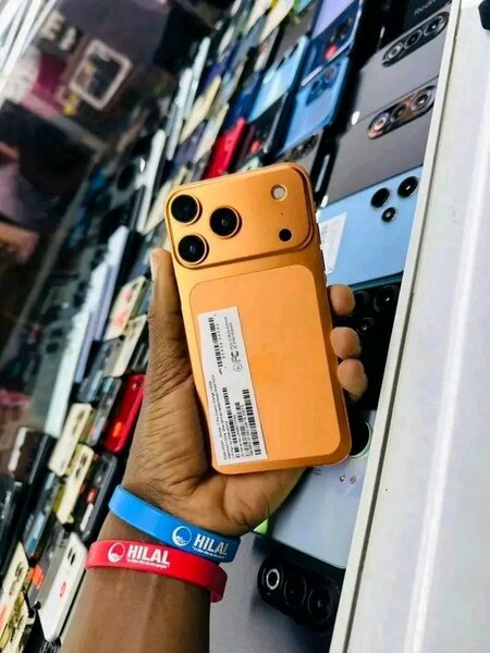 Smartphone moderne or