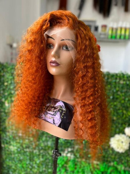 orange bouclés perruque
