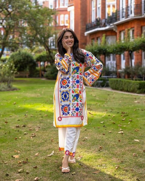 Woman's Stitched 2 Pcs Degital Khaddar Shirt And Plazo