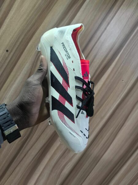 Chaussures de Football Adidas
