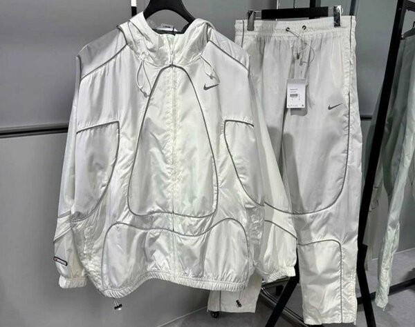 Ensemble de survêtement Nike noir waterproof