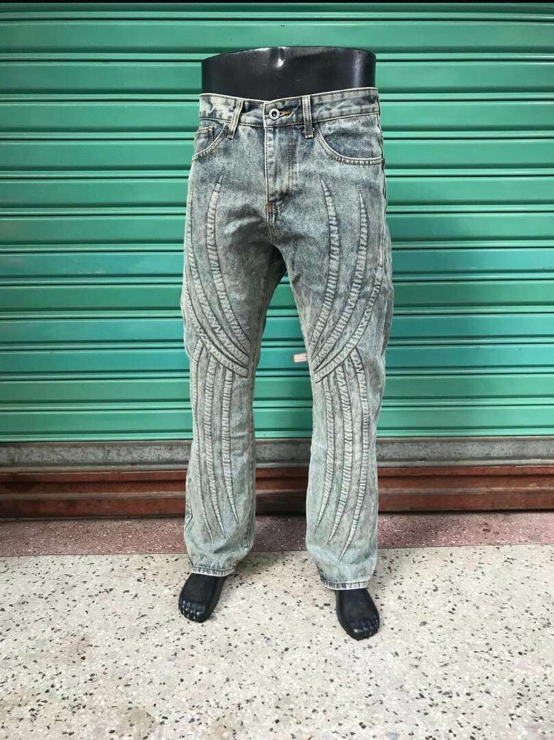 Baggy jeans