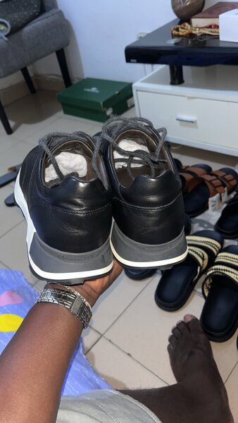 Baskets en cuir noir élégantes