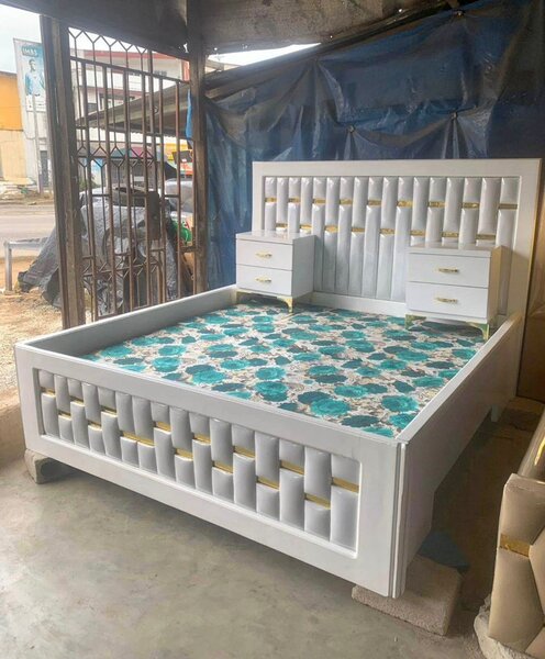 Lit double moderne élégant