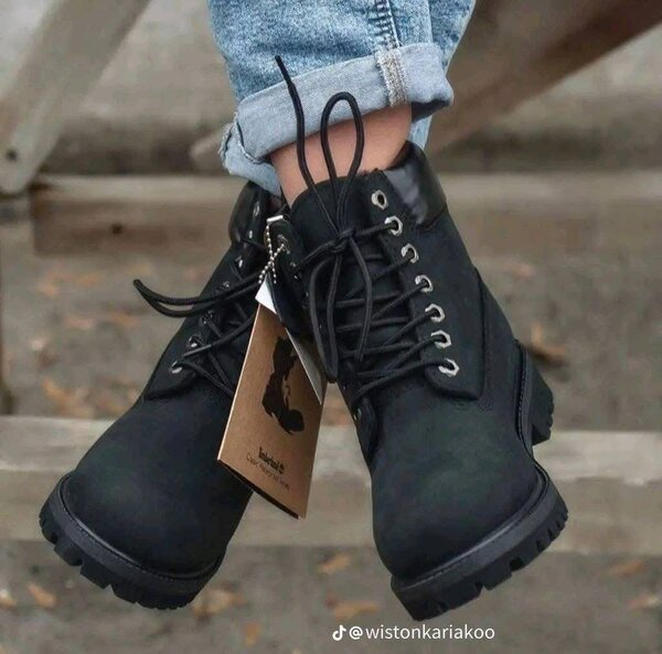 Bottes robustes en cuir homme