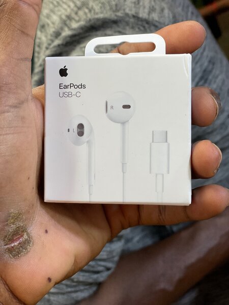 Apple EarPods USB-C