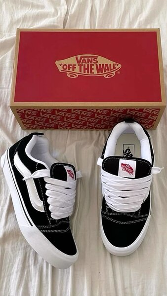 Chaussures Vans knu Skool