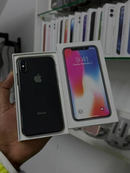 iPhone X 64GB Noir