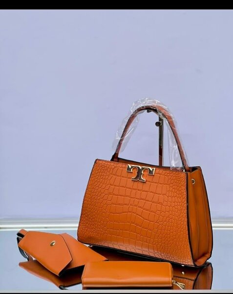 Ladies hand bag