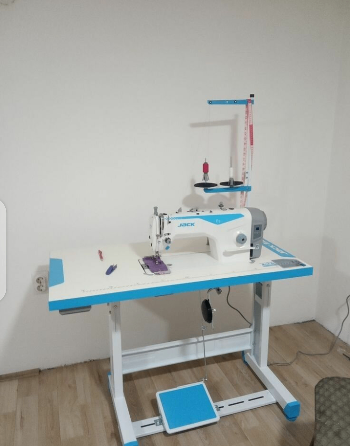 Industrial sowing marchen