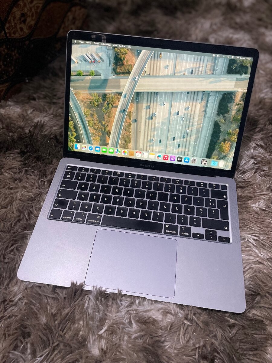 MacBook air 2020 Retina Argent