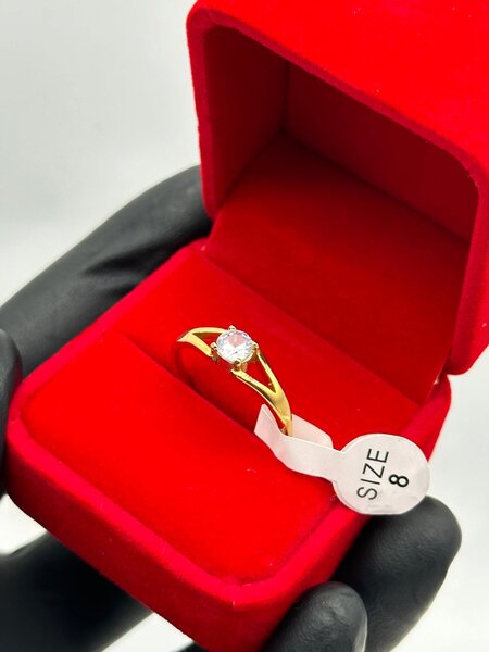 Bague élégante en or plaqué