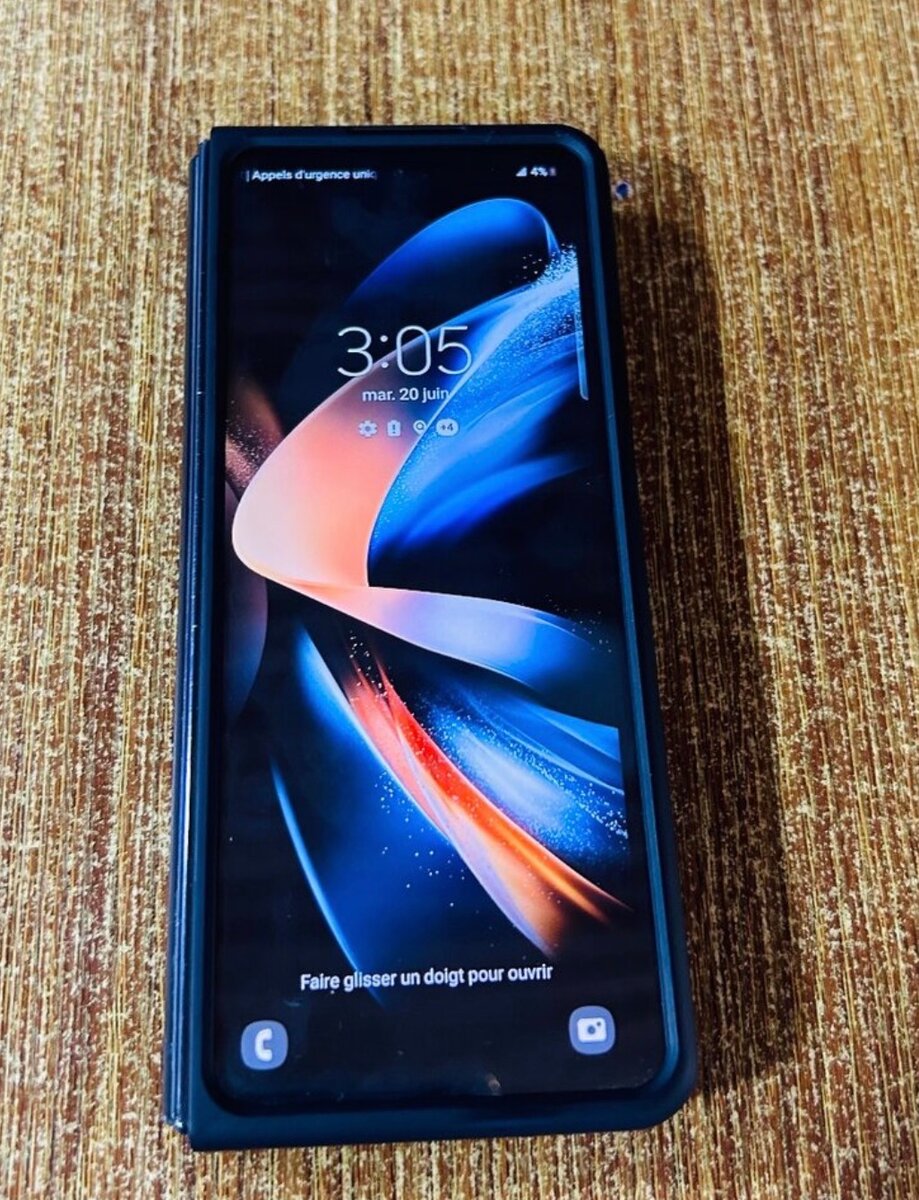 Samsung Galaxy Z Fold4 Noir