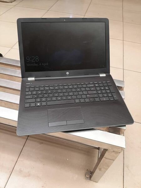HP LAPTOP