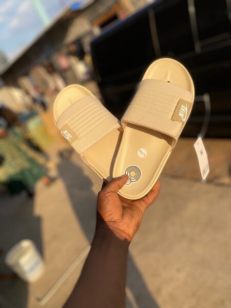 Nike slides
