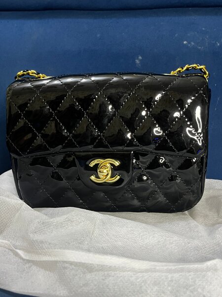 Elegant Quilted Black Handbag