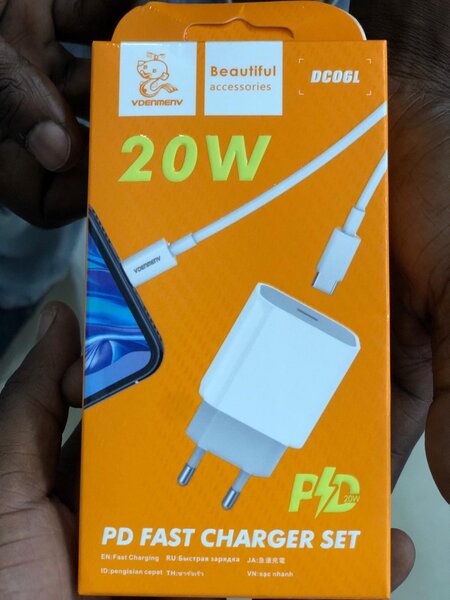 Type C iPhone fast chargers