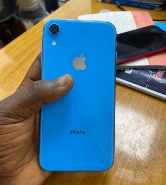 iPhone XR Bleu 64GB