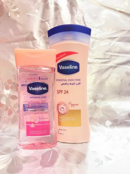 Pommade et l'huile vaseline