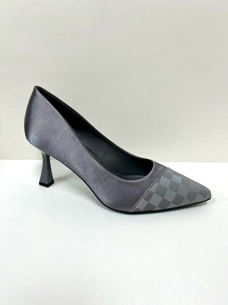 Escarpins élégants à talons