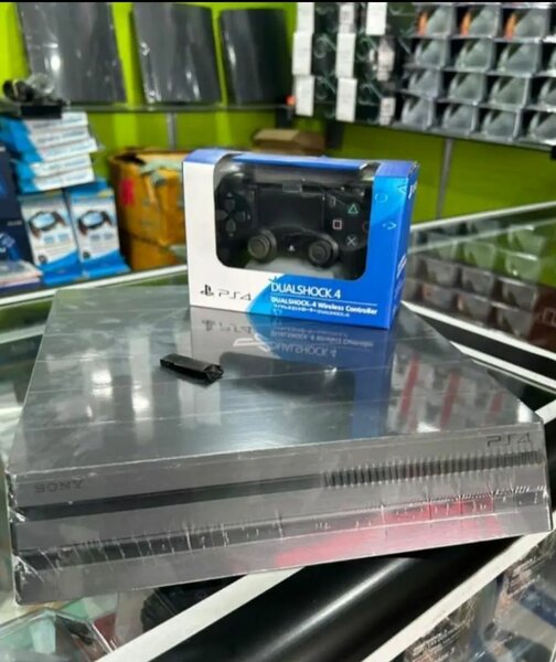 Ps4 Pro 1Tb Avec 15jeux