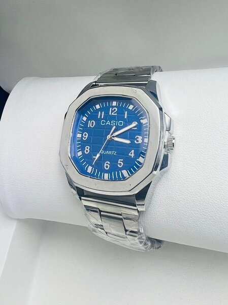 Montre de Luxe CASIO