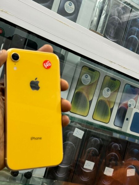 iPhone XR 64Giga second main