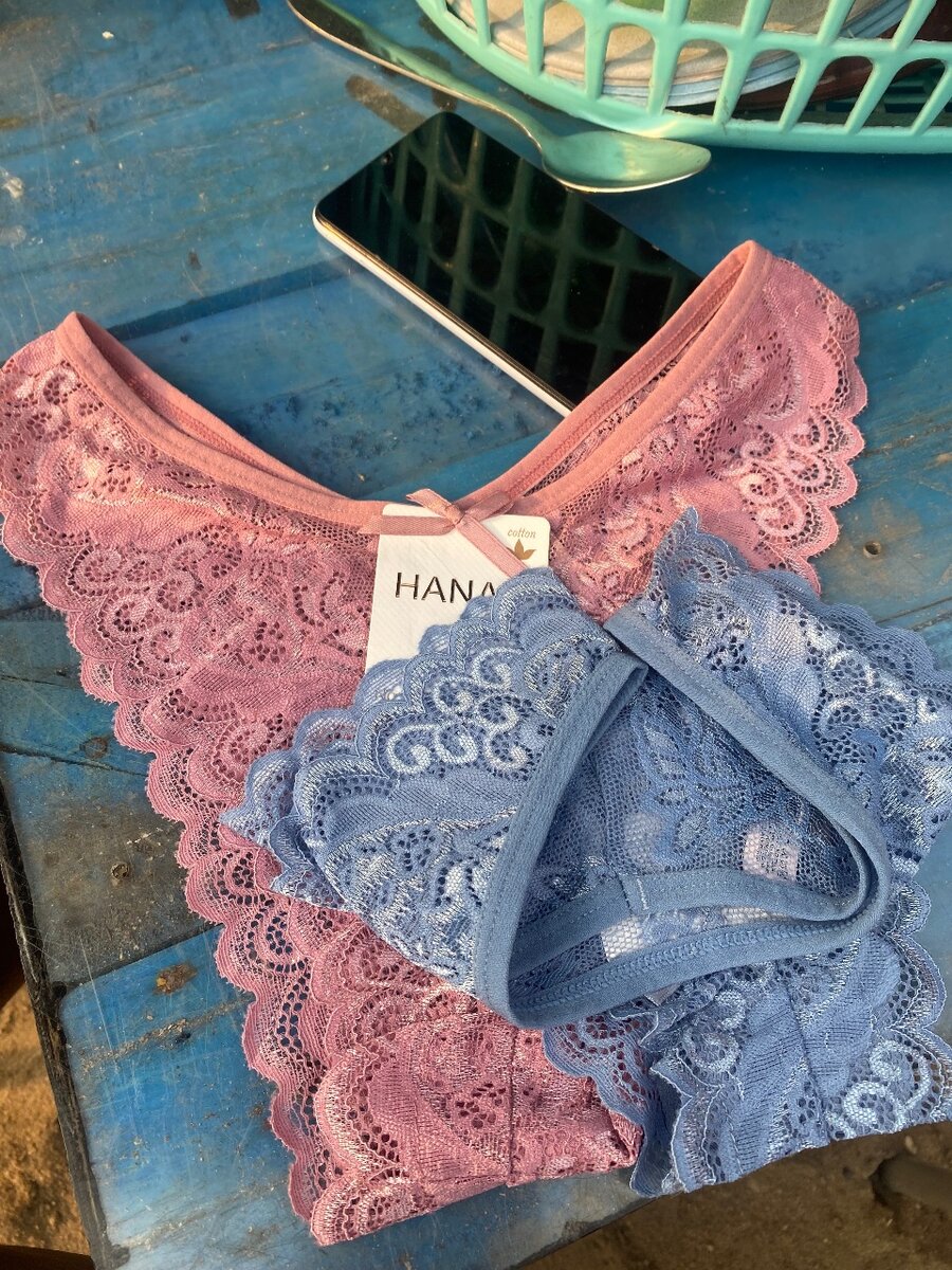 Slip  en dentelle sexy