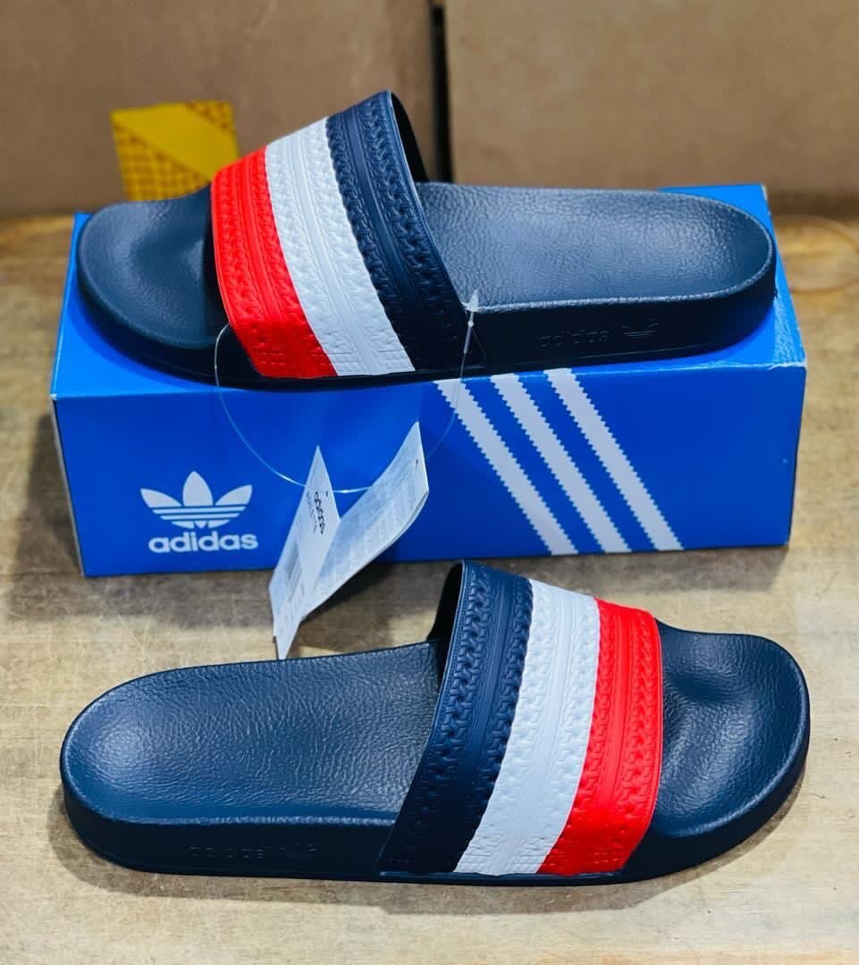Adidas Claquettes Colorées