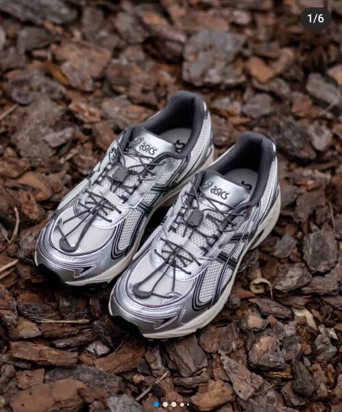 Chaussures de course légères ASICS