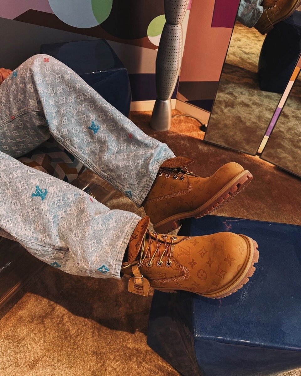 Les bottines Louis Vuitton x T