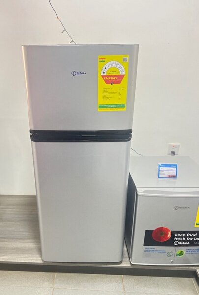 Sigma Top freezer fridge 118L