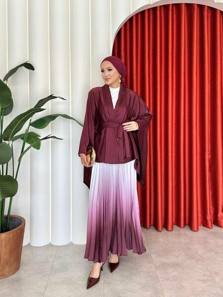 Robe kimono prune élégante