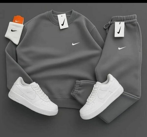 Ensemble survêtement Nike gris