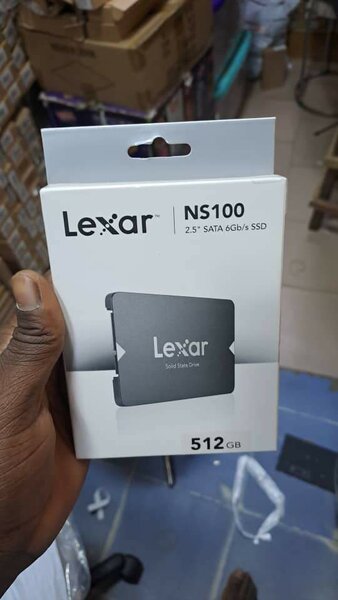 Disque dur SSD SATA et nvme lexar