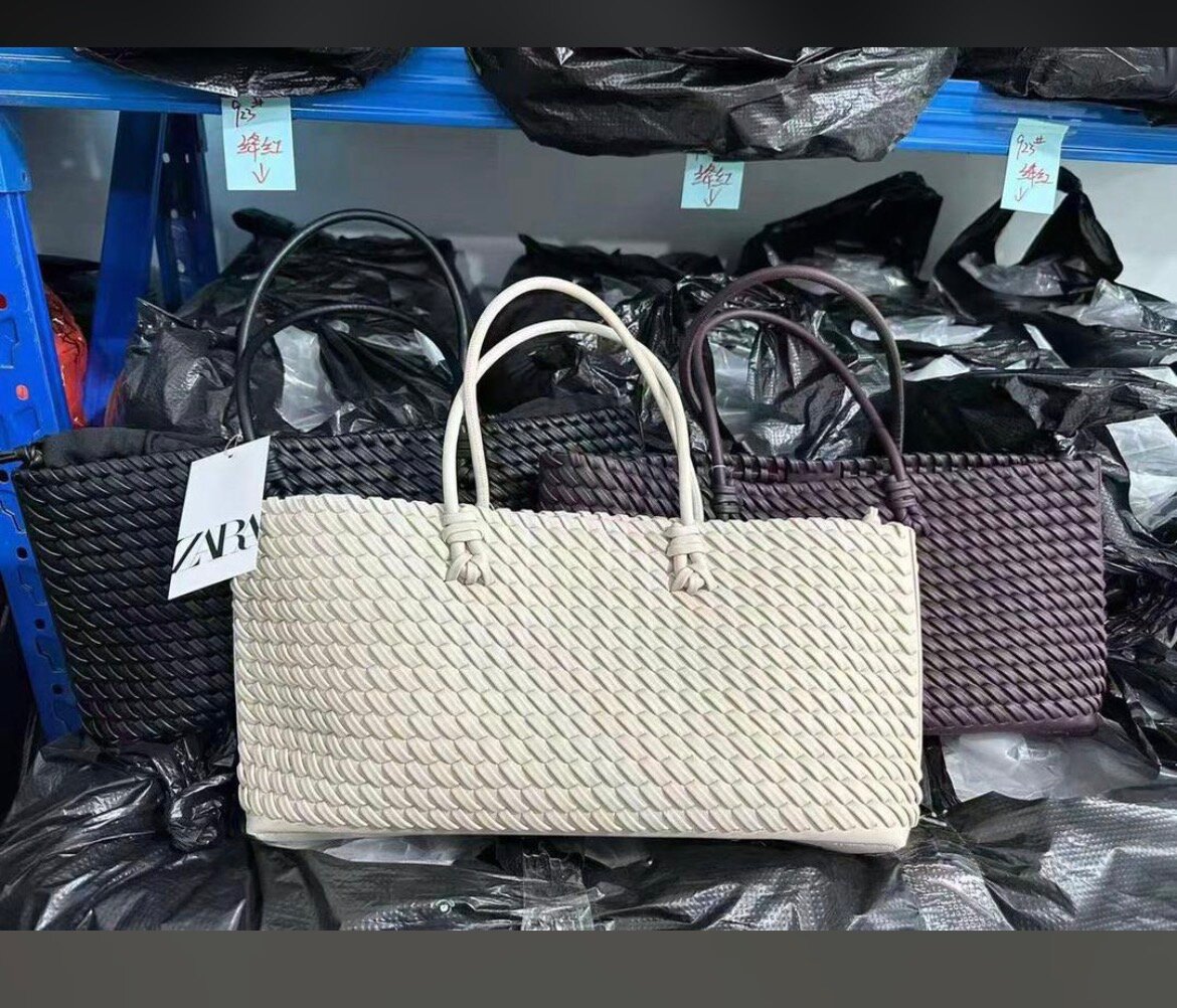 Sac cabas tissé en cuir zara