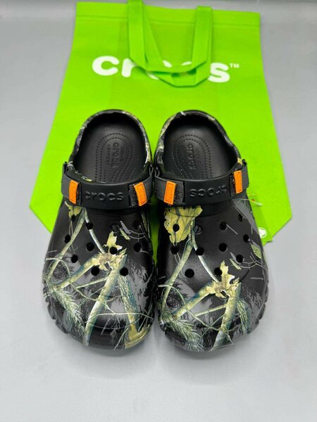 Crocs Armored