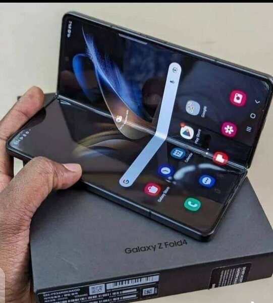 Samsung Galaxy Z Fold4