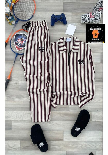 Tenue de Sport Rayée