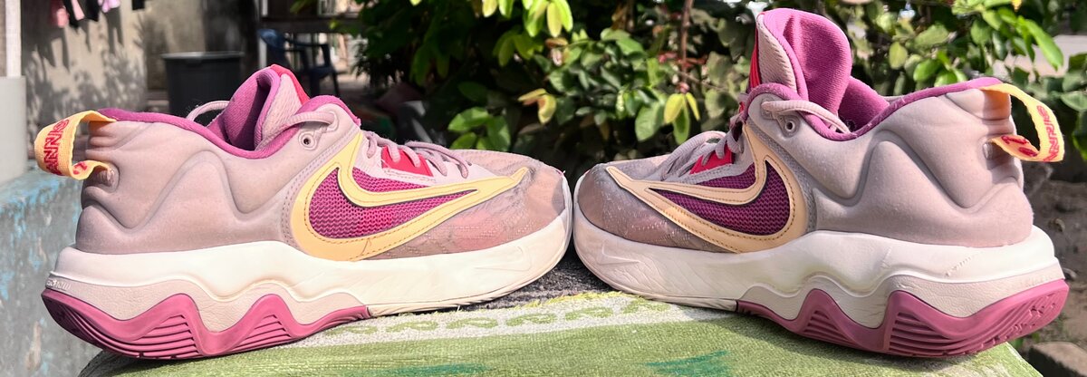 NikeGlannis Immortality 3 EP