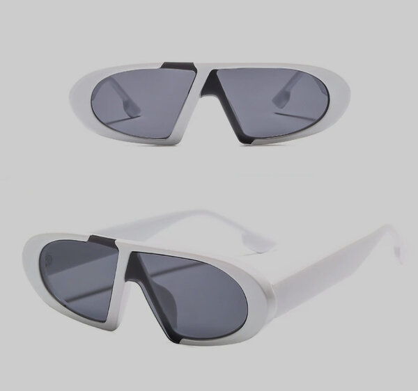 Lunettes de Soleil Futuristes