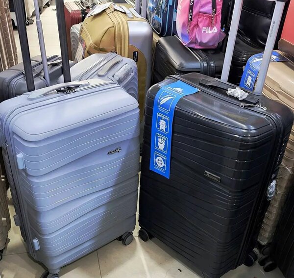 Valise cabine rigide