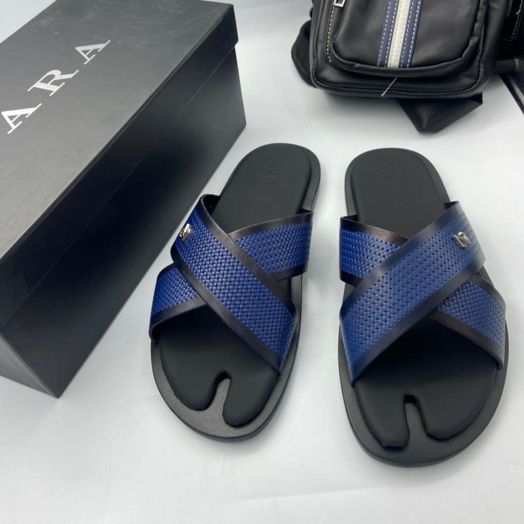 Men slippers