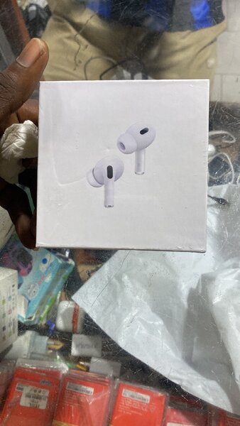 AirPods Pro 2 MagSafe